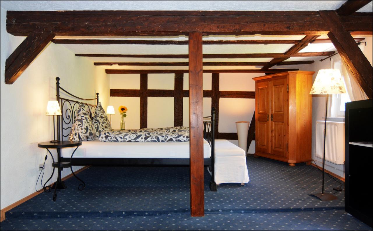Hotel Herberge Zur Traube Bad Wimpfen Exterior photo