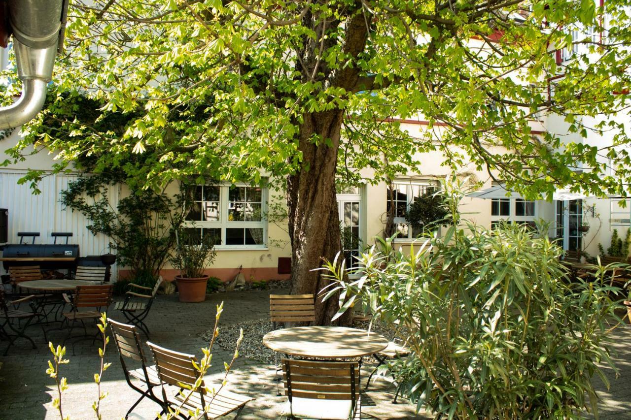 Hotel Herberge Zur Traube Bad Wimpfen Exterior photo